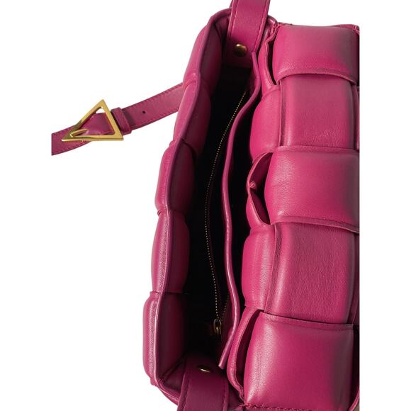 Bottega Veneta Intrecciato Chain Padded Cassette Bag - Picture 5 of 6